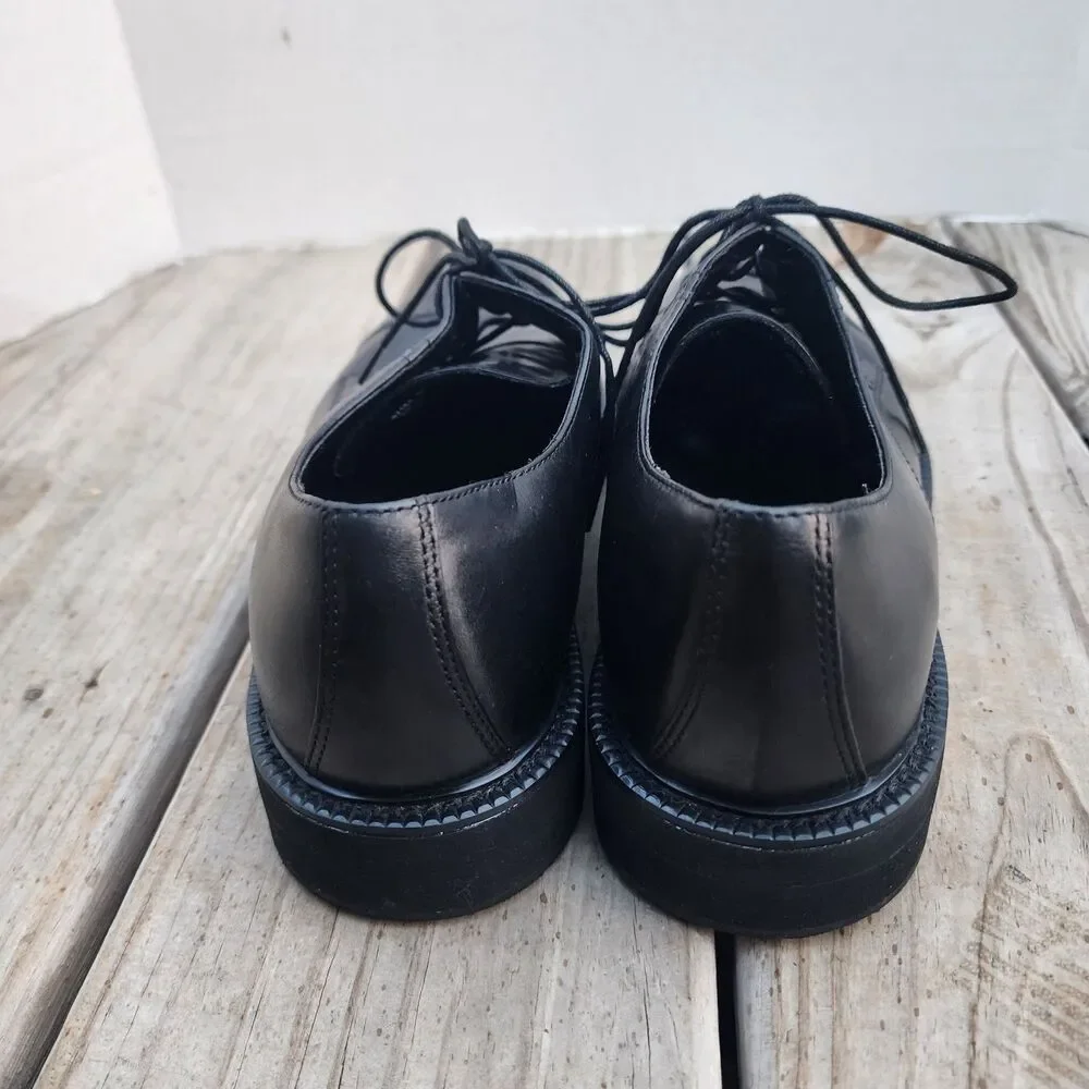 David Taylor Men’s Size 8.5 Oxford Black Leather Brogue Round Cap Toe Lace Shoes